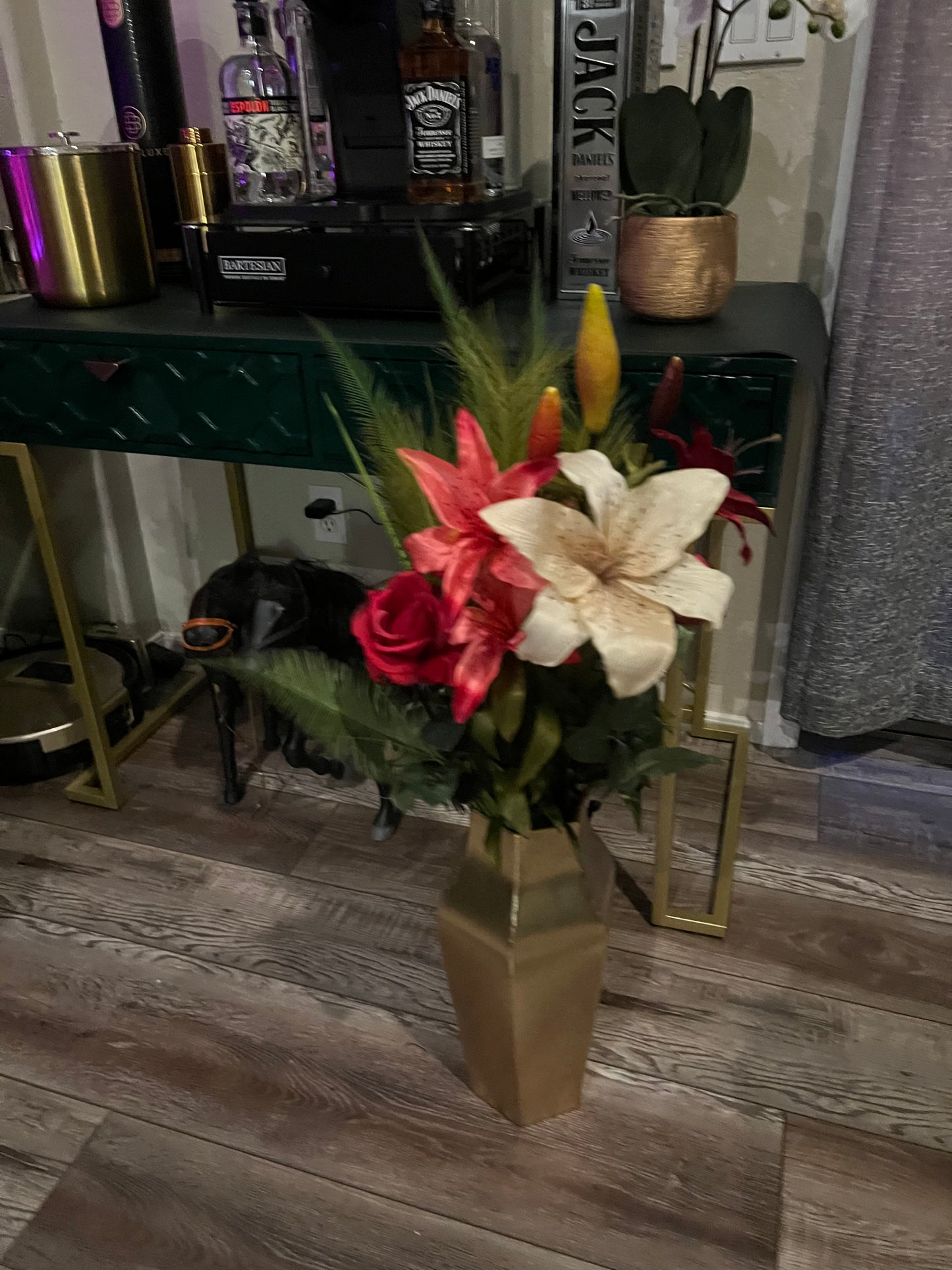 Golden Luxe Floral Arrangement